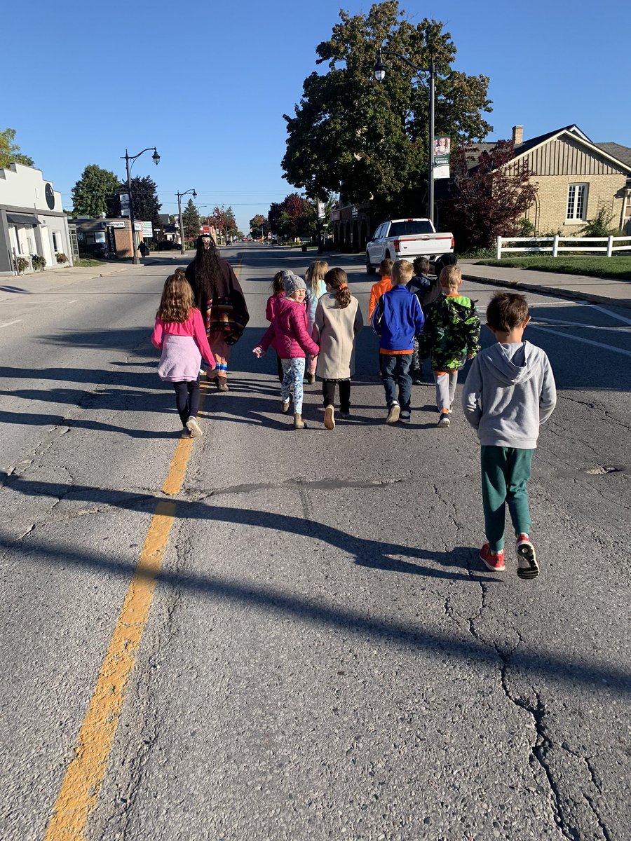 wiffenGr2's tweet photo. 2B students sang and walked alongside Monique Pregent during the #TruthAndReconciliation  March in Exeter this morning! @exeteres @yourschools #OrangeShirtDay https://t.co/dIQ6zHGALQ