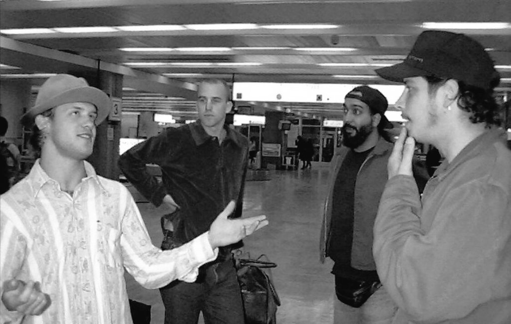 daily_grunge's tweet photo. Shannon and Chris https://t.co/YOxAGusgAq