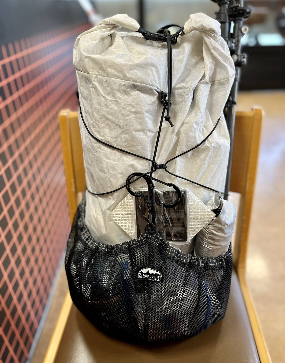 zenhike's tweet photo. 本日も一泊装備で外出。ZEN HIKE T コヨーテ着用。

#zimmerbuilt #pikapack #ZENHIKE https://t.co/JVxN8n4Yoj