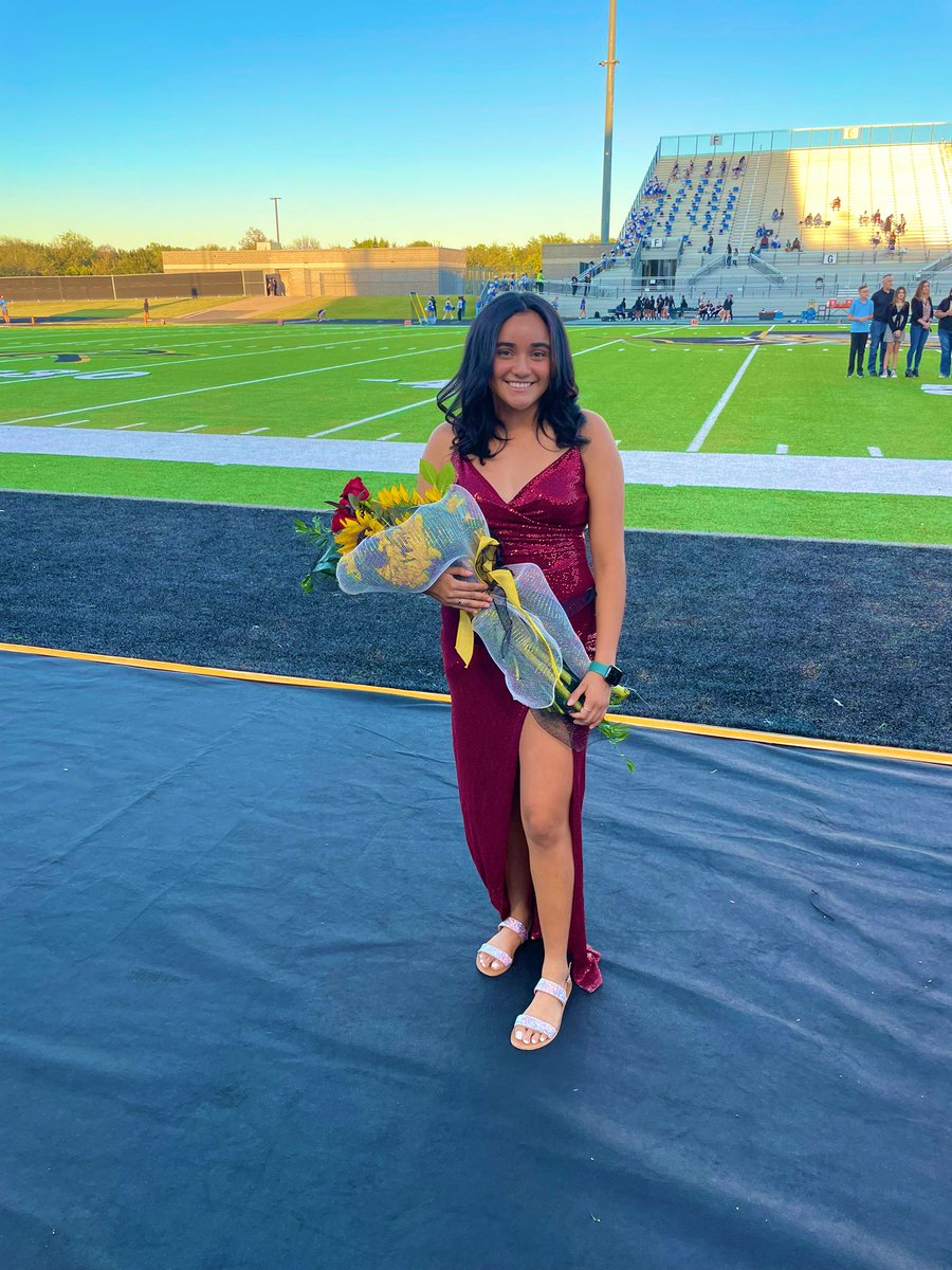 We ♥️ our Homecoming Queen Nominee!!