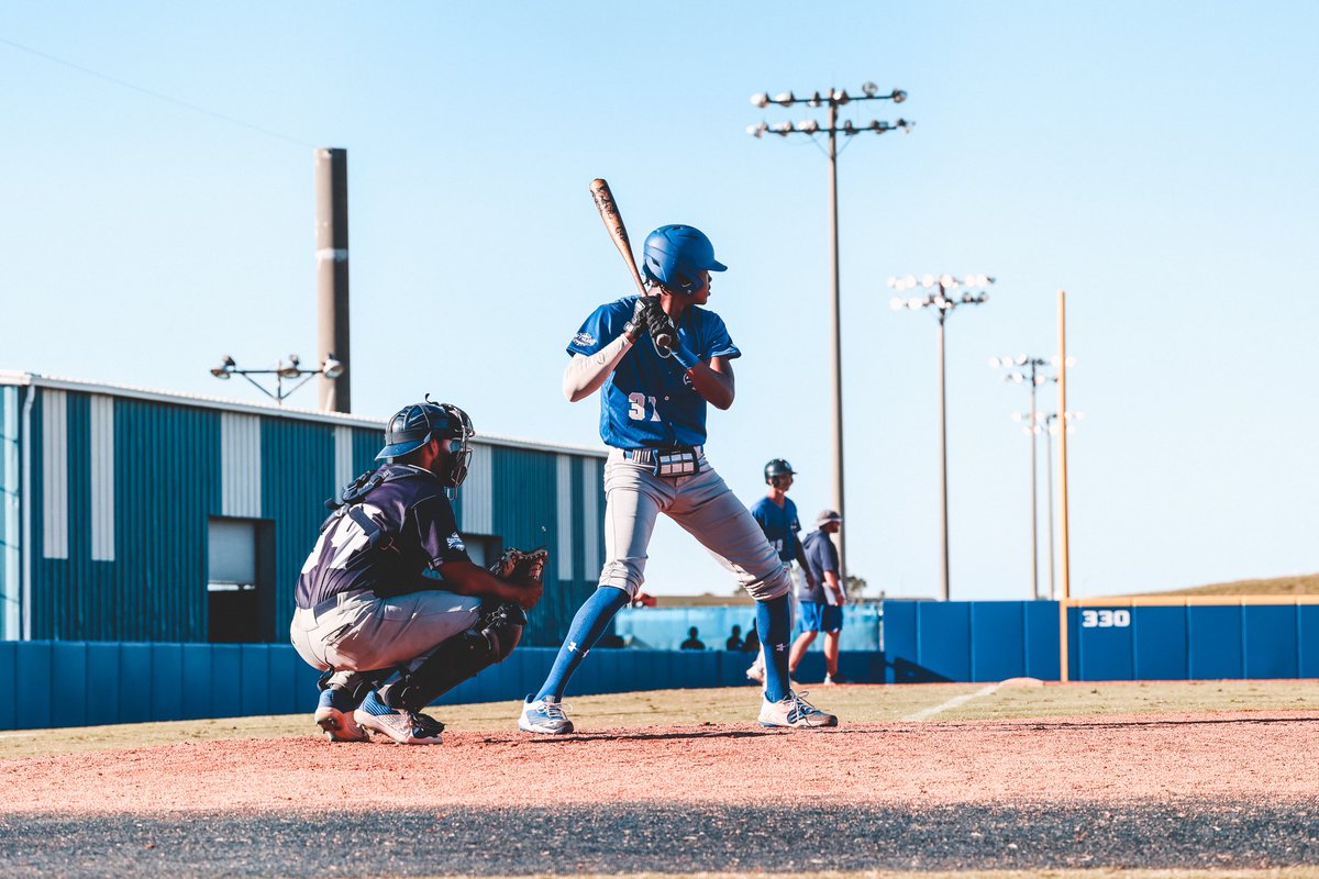 PrivateersBSB's tweet photo. first intrasquad today…our szn is ⏳

#NOLAsTeam⚔️ https://t.co/Kn37MmIiOd