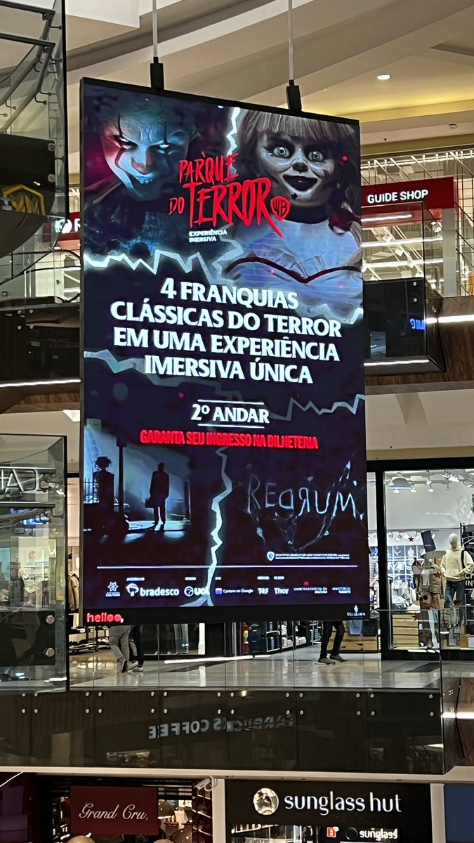 henriqueamorfra's tweet photo. Pra quem é fã de filme de TERROR assim como eu, indico a exposição imersiva que tive o prazer de ver hoje no #ParqueDoTerror #ParqueDoTerrorWB no #ShoppingVilaLobos
Muito Bom !!
#Terror #FilmeDeTerror https://t.co/oeVtdJQRTH