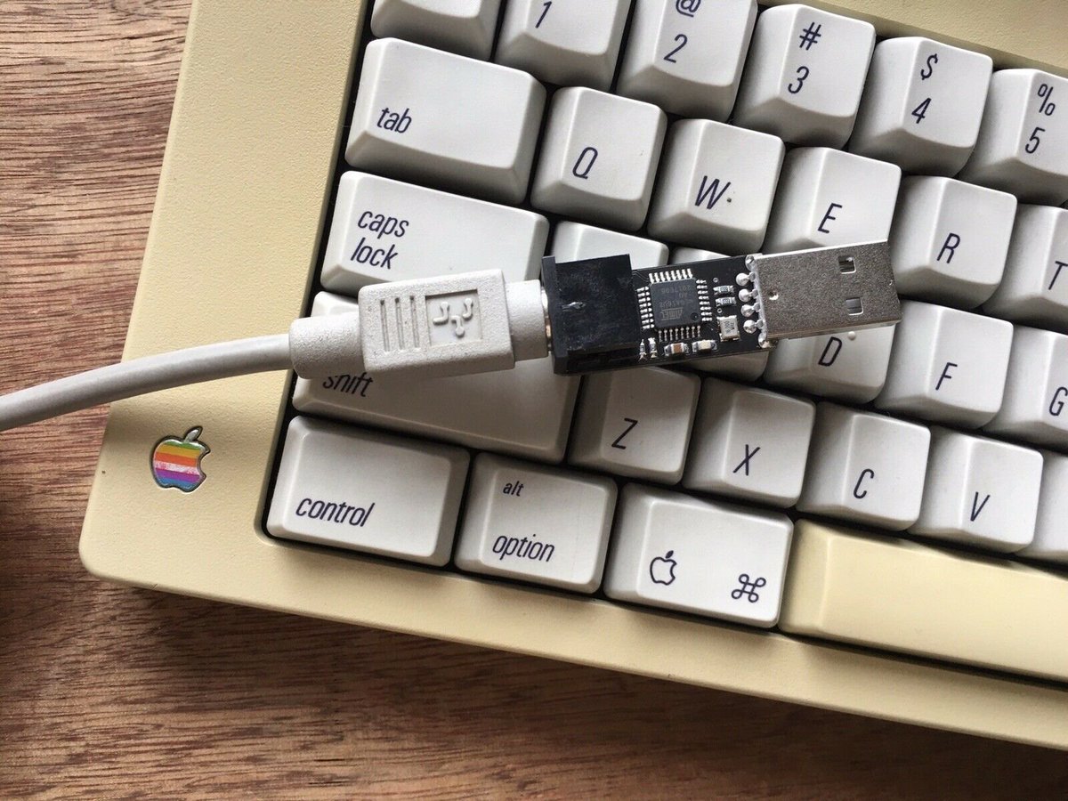 _tinkerBOY's tweet photo. tinkerBOY #ADBtoUSB converter available in two different types of adapter. #keyboard #mechanicalkeyboard #AEK #AEKII #AppleExtendedKeyboard #Arduino #tinkerBOY
https://t.co/IG3zuRRVhs https://t.co/lrUgwujNaI