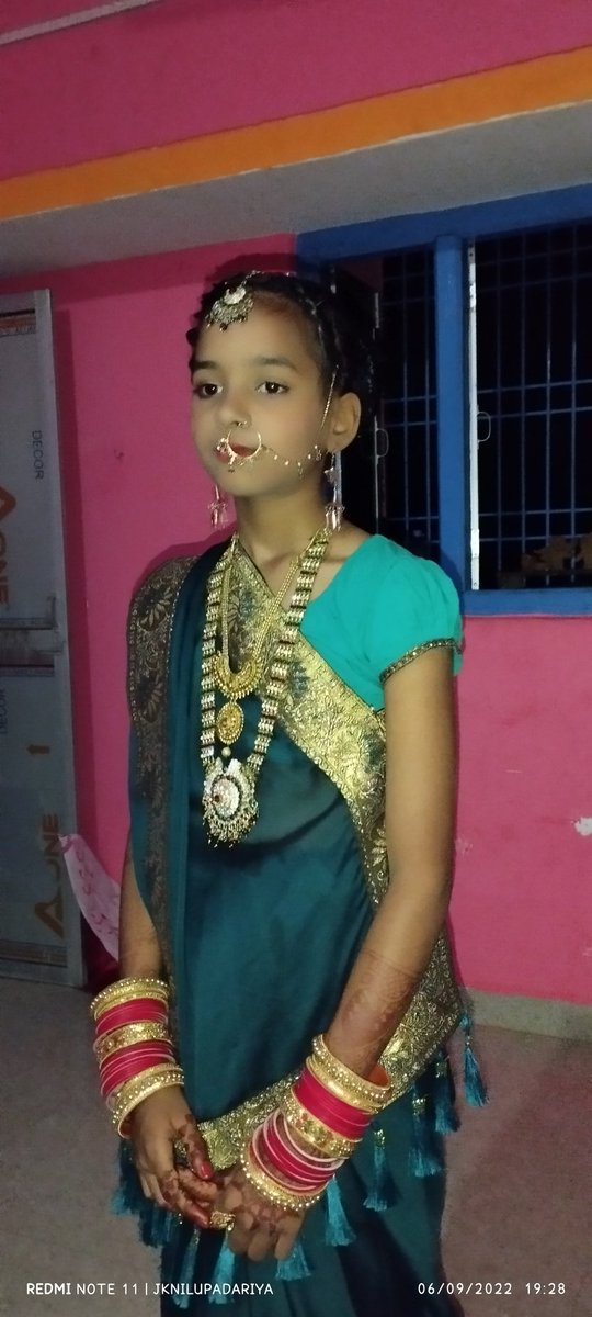 jitendra995500's tweet photo. यह दिन मेरे जीवन का सबसे खास दिन है
क्योंकि इस दिन मुझे पिता बनने का सौभाग्य मिला,
और ईश्वर के आशीर्वाद से तुम जैसे प्यारी बेटी मिली !
मेरी बेटी को जन्मदिन की ढेर सारी शुभकामनाएं https://t.co/1dPhwI9Ogk