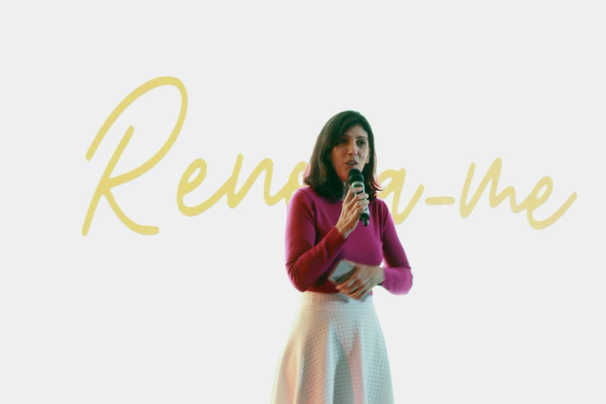AdventistasARF's tweet photo. #Começou o Congresso do Ministério da Mulher, com o tema: Renova-me.
Após dois anos de encontros on-lines, o grupo está reunido em busca de um encontro com Deus. #CongressoMM https://t.co/GUznXmnI9p