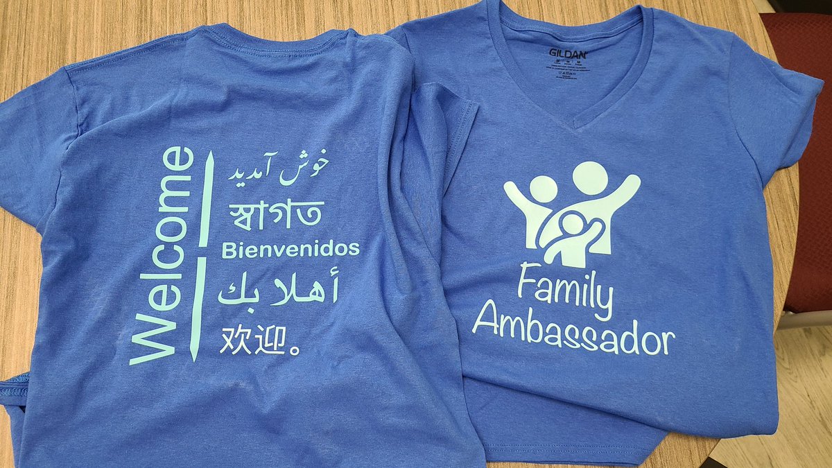 Joining us at the <a href="/KenolliePS/">Kenollie P.S.</a> Fall Fair tomorrow? Say hello to one of our Family Ambassadors! We are here to keep you connected. 
Thank you to Ms.Hamilton for working your Cricut magic. <a href="/CNFKenollie/">C. Newton-Faulkner</a> @TeacherRoom7 <a href="/primarytweeters/">Beth Woodward</a> <a href="/PeelSchools/">Peel District School Board</a>