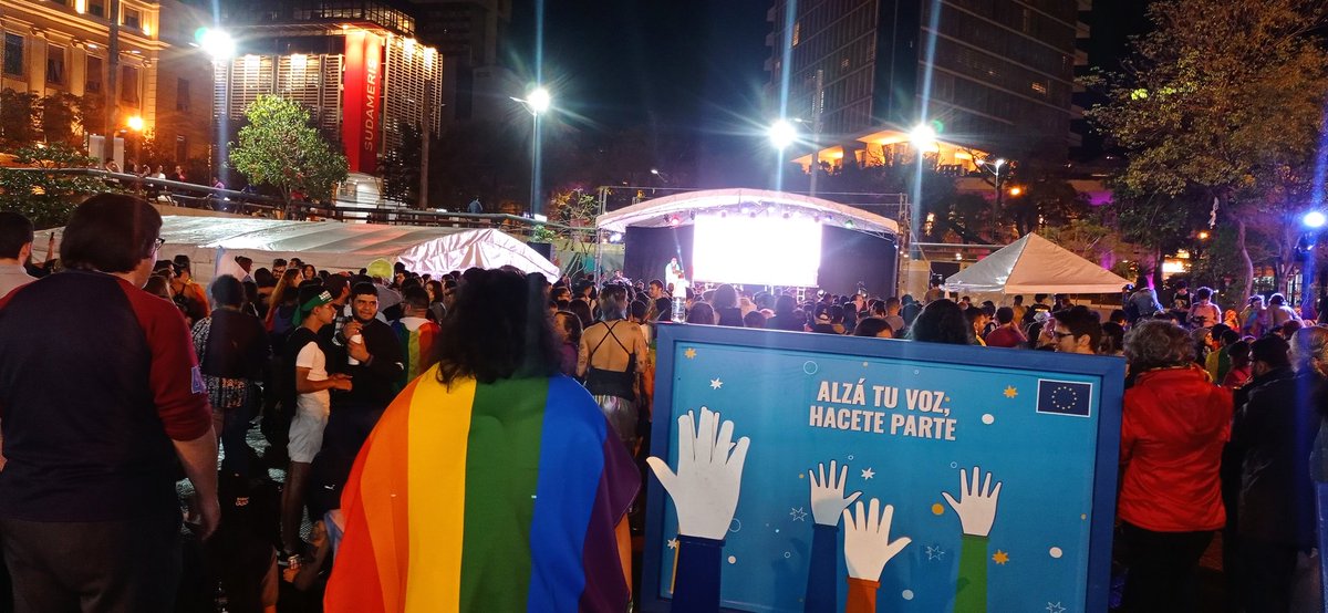 madeinparaguay's tweet photo. Inicia el Festivales y acto central de la marcha TLGBI+ de la  @coalicionTLGBI en la Plaza de la Democracia.

#MadeInPy https://t.co/MMg4L4sA5H