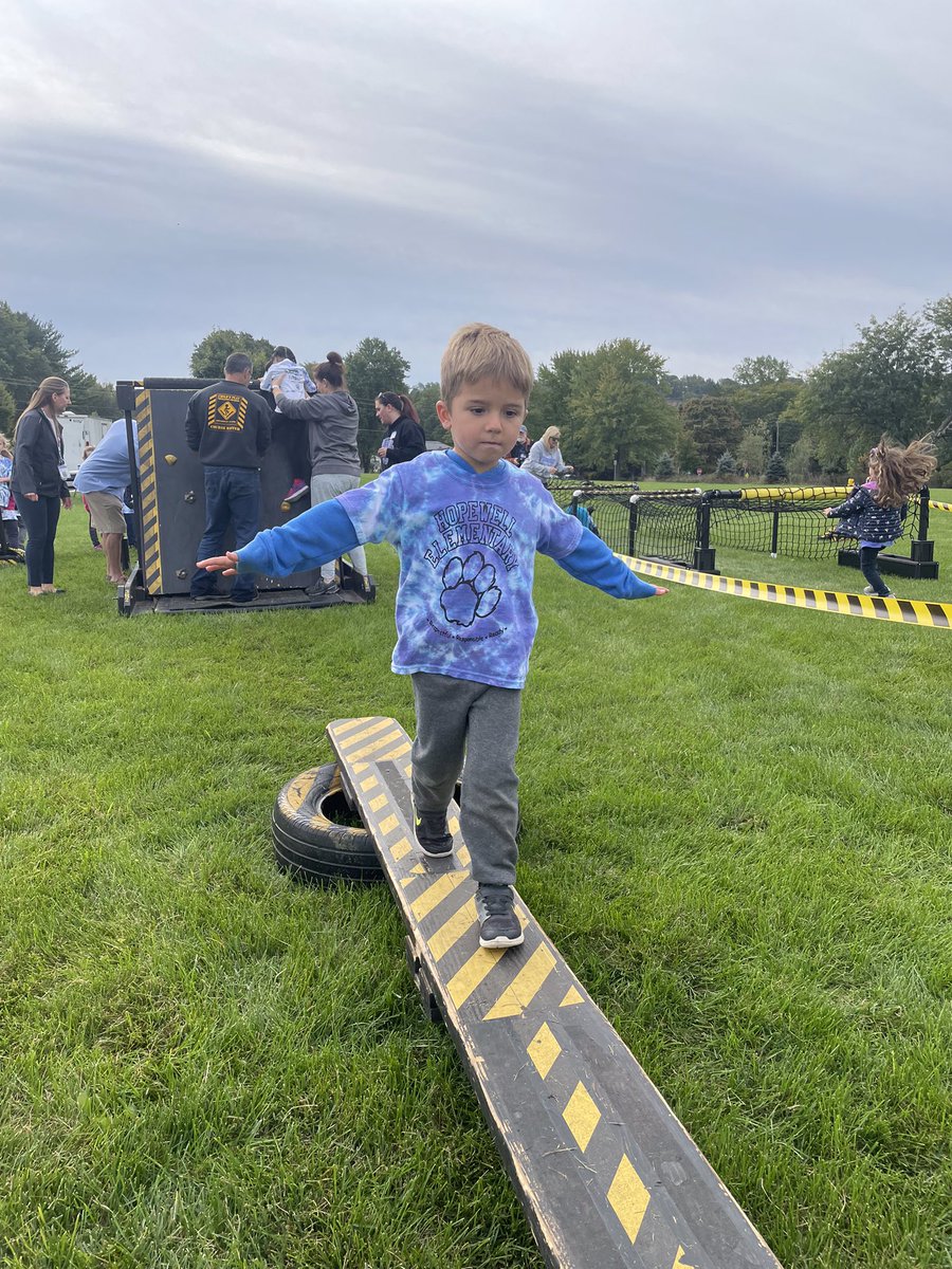 Hopewell Elementary tweet media