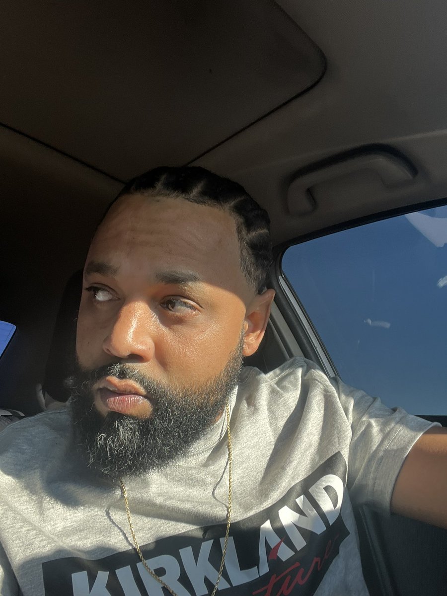 Moz (@datniggamoz) on Twitter photo 