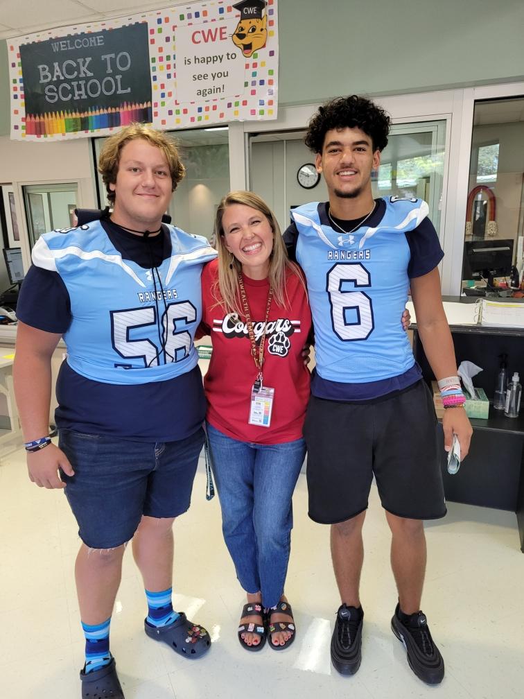 My heart is bursting with pride for my boys!! @6Boom @56Carsontalley Thank you @CHighFB for coming to Commonwealth today!! @CWE_Cougars #proudteacher #lovemystudents