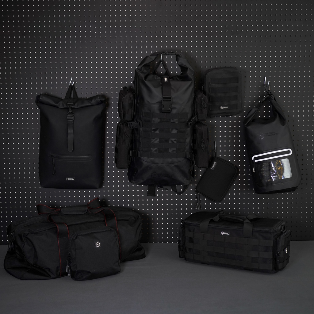MissionDarkness's tweet photo. Join the Mission Darkness family! We've got bags for any type of outing.
#missiondarkness #emf #faradaybag #travelgear #privacy #USAmade #faraday #EMP #EMF #RFIDblocking #RFprotection #RFIDprotection #Prepper #EMFblocker #shtf https://t.co/m3nROJhXZc