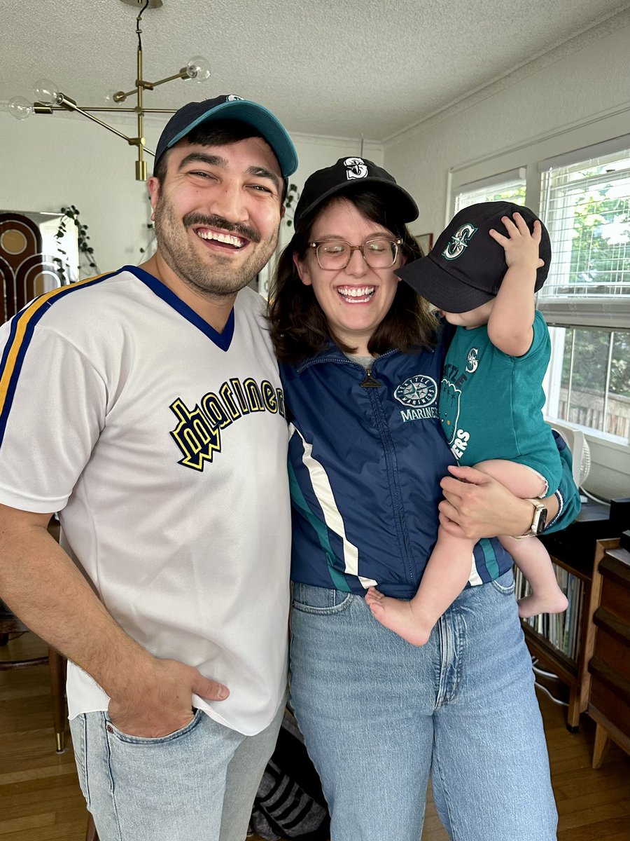 Ainslaw's tweet photo. 2 of us are headed to see the Mariners hopefully clinch tonight! And 1 of us will hopefully be asleep before first pitch. @leftcoastsuit #GOMS https://t.co/JZriCQdNeR
