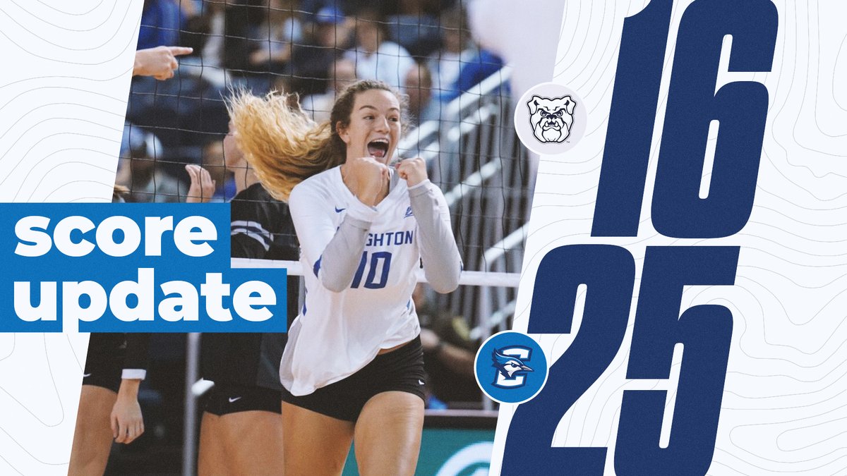 CreightonVB's tweet photo. Bluejays take set 2 by sharing the love with the whole team! 
#GoJays https://t.co/coHGCc7f8B