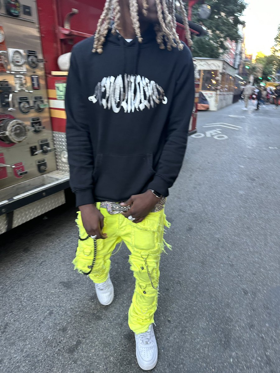 Mr. $KI ⛷️ tweet media