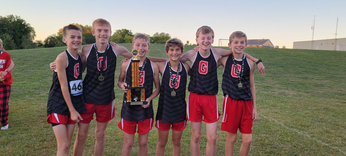 GMSXC1's tweet photo. That's a wrap. We couldn't be happier with how our regular season ended. All the athletes should be proud! Today at Kingsley the girls had an impressive score of 16 with a 1st place win and the boys also placed 1st with 39 points against 15 teams. #runtitansrun #gmsxc https://t.co/IgmGLMmEt0
