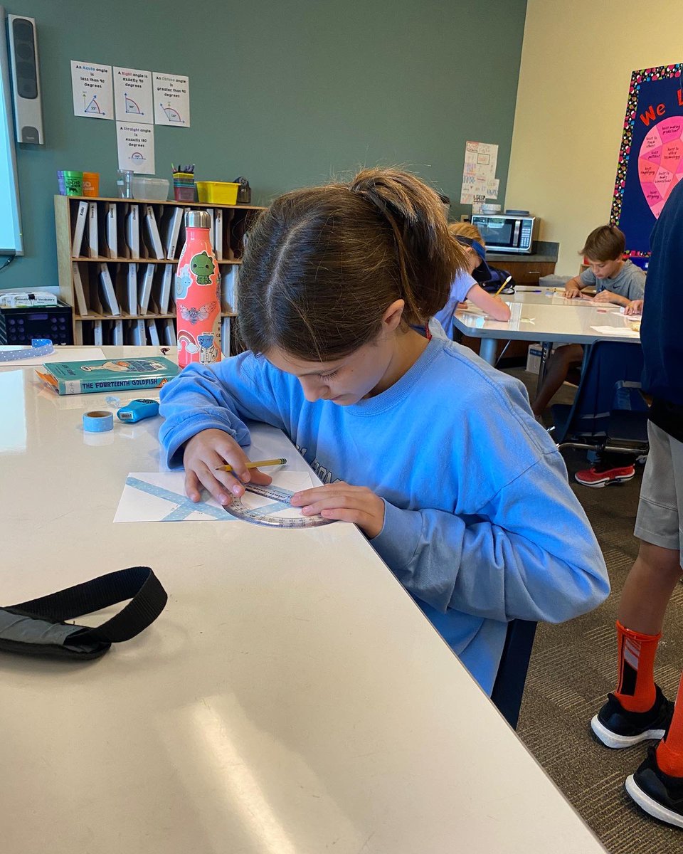 WestminsterOKC's tweet photo. Friday update! 
• Lower Division students are learning about acute, right, &amp; obtuse angles as they create angle 📐 art.
#whywewestminster https://t.co/kfyDtvlf5Q