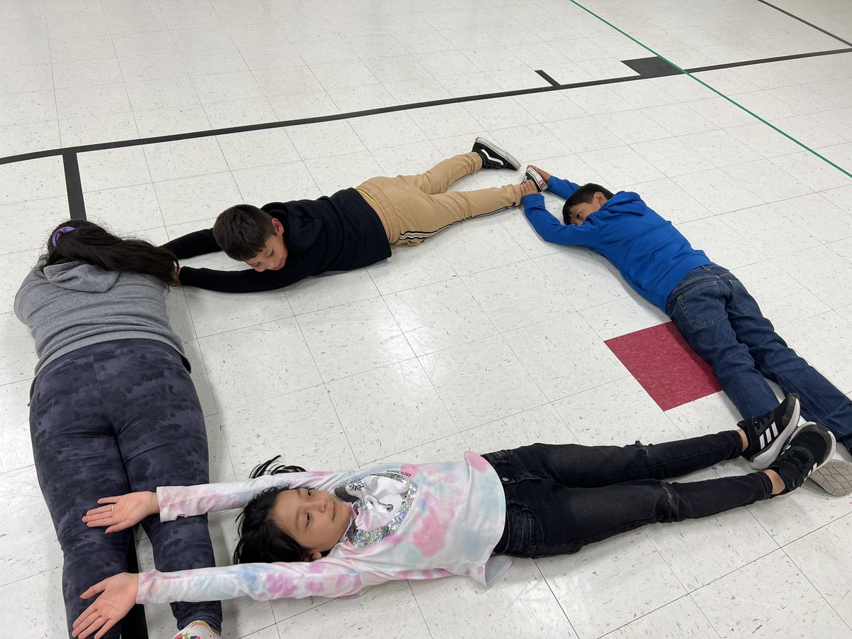 mswmusic37's tweet photo. Panther players hard at work with creating shapes and working as teams. #drama #asd4all #lppanthers https://t.co/O4zs04Qo5H