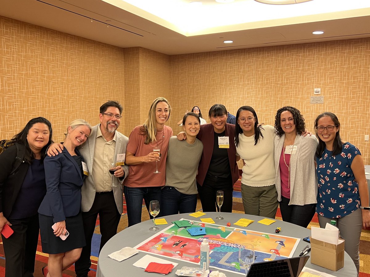 Great mixer for attendees to meet faculty and make connections planned by this great team for sonocranium at #EUMC #ACEP22