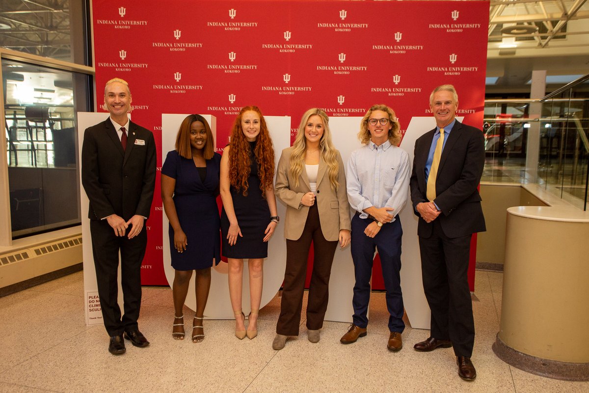 IUKChancellor's tweet photo. It was a joy to join Mary, Alexis, Kaylee, and John for a reception this evening at IU Kokomo.  They were the recipients of our Alumni Scholarships.  Congratulations!  #myiuk https://t.co/UGwkKNIbLy