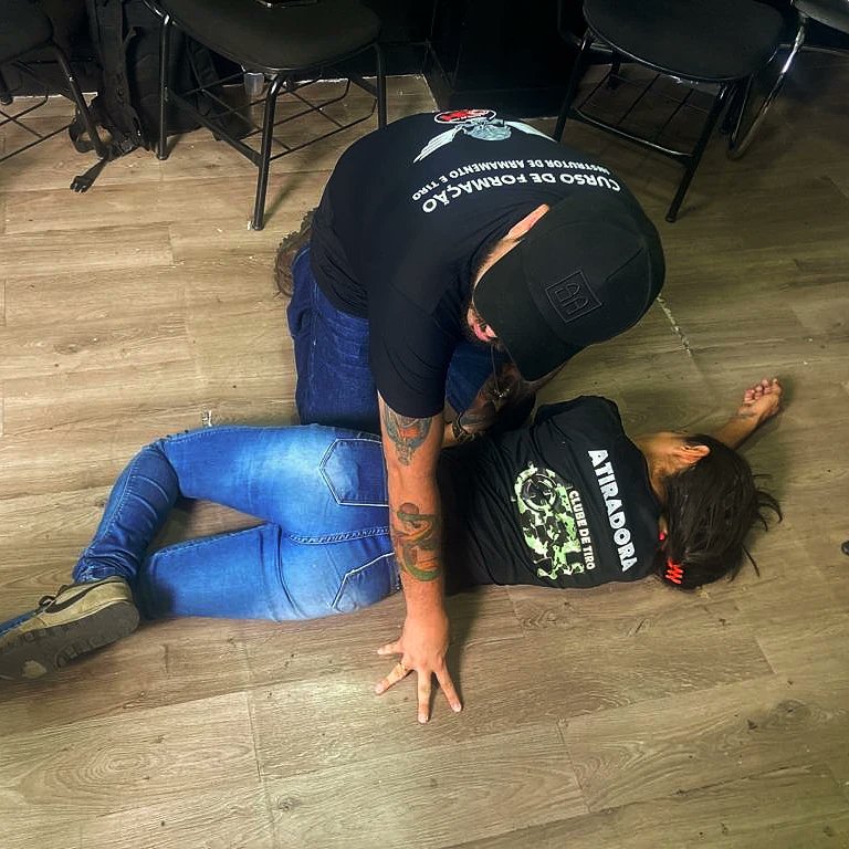 ikisoficial's tweet photo. Hoje foi dia de aprender sobre Atendimento Pré-Hospitalar o famoso #APH !

Aprendizado FENOMENAL!

#Curso
#APH
#TiroEsportivo 
#TiroDefensivo
#StopTheBleed
#AtendimentoPréHospitalar 
#BH
#Certificado
#Evoluiu
#NuncaAcaba https://t.co/Qj0nktJcYU
