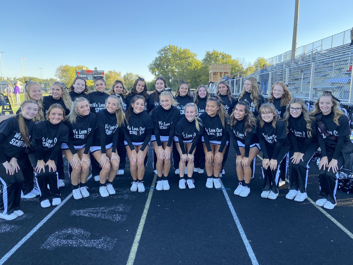SenoraBright's tweet photo. Happy Senior Night to an awesome group of young ladies! They have stuck it out through the past 4 years and they are so very special to me. We also celebrated sweet Gabbi’s 16th birthday! Love my girls and our Panthers! 📣🖤🐾 https://t.co/uz3uE4j8z0