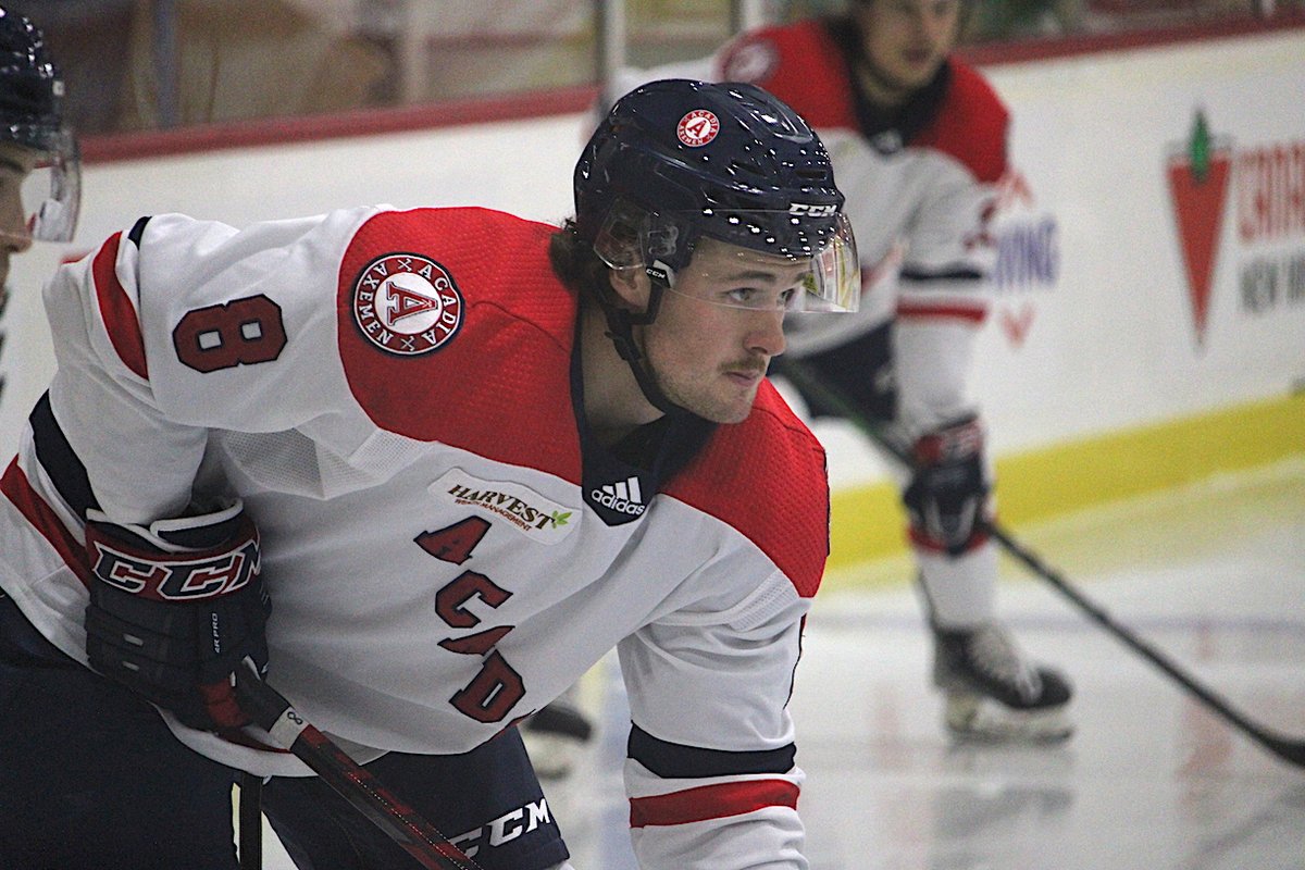 Falmouth's <a href="/baileypeach_/">Bailey Peach</a> is getting ready for his first <a href="/AUS_SUA/">Atlantic University Sport</a> regular season game with the <a href="/axemenhockey/">Acadia Axemen Hockey</a> .