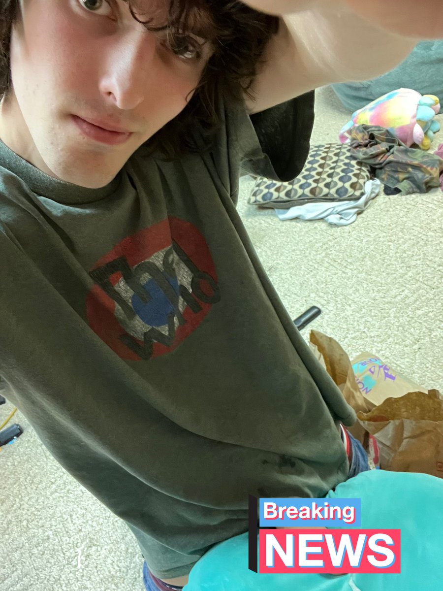 Sorry I wasn’t online today guys, I got pretty sick but I think I’ll be on my normal schedule starting tomorrow!