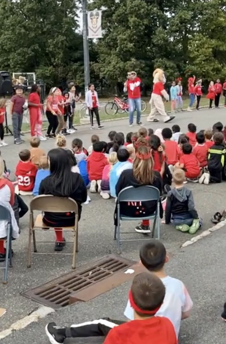 🐏 Riker Hill Rams🐏 are ✨All IN✨during our Ramily Gathering! 🎉We have spirit! 🎉Yes we do!  🎉We have spirit!  🎉How ‘bout you? <a href="/LivSchools/">Livingston Schools</a> <a href="/RikerHillRams/">Riker Hill Elementary School</a> #WeAreRamily #All1n #WeLoveSchool