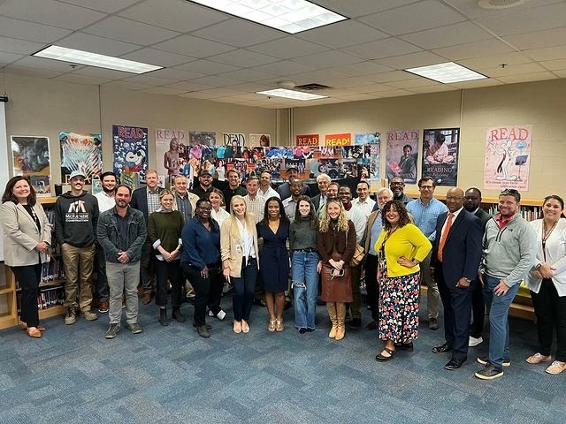 bonbonbonner's tweet photo. We had an incredible morning at HMMS! Nearly 30 professionals came to review our students’ Egg Drop blueprints before the project comes to life next week! We are so thankful to all of these organizations for partnering with us and giving our students some amazing feedback. https://t.co/lXBhDUO1tX