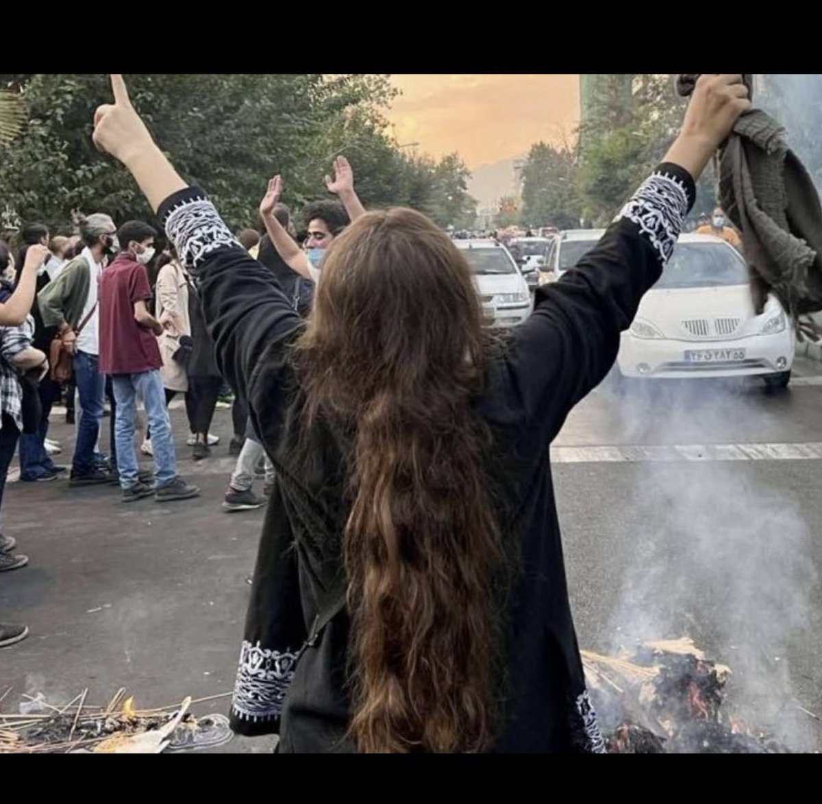 ١٩ قتيل وعشرات الجرحى في مظاهرات يوم الجمعة في #إيران 

وول ستريت جورنال https://t.co/W0tIYQ5a5k