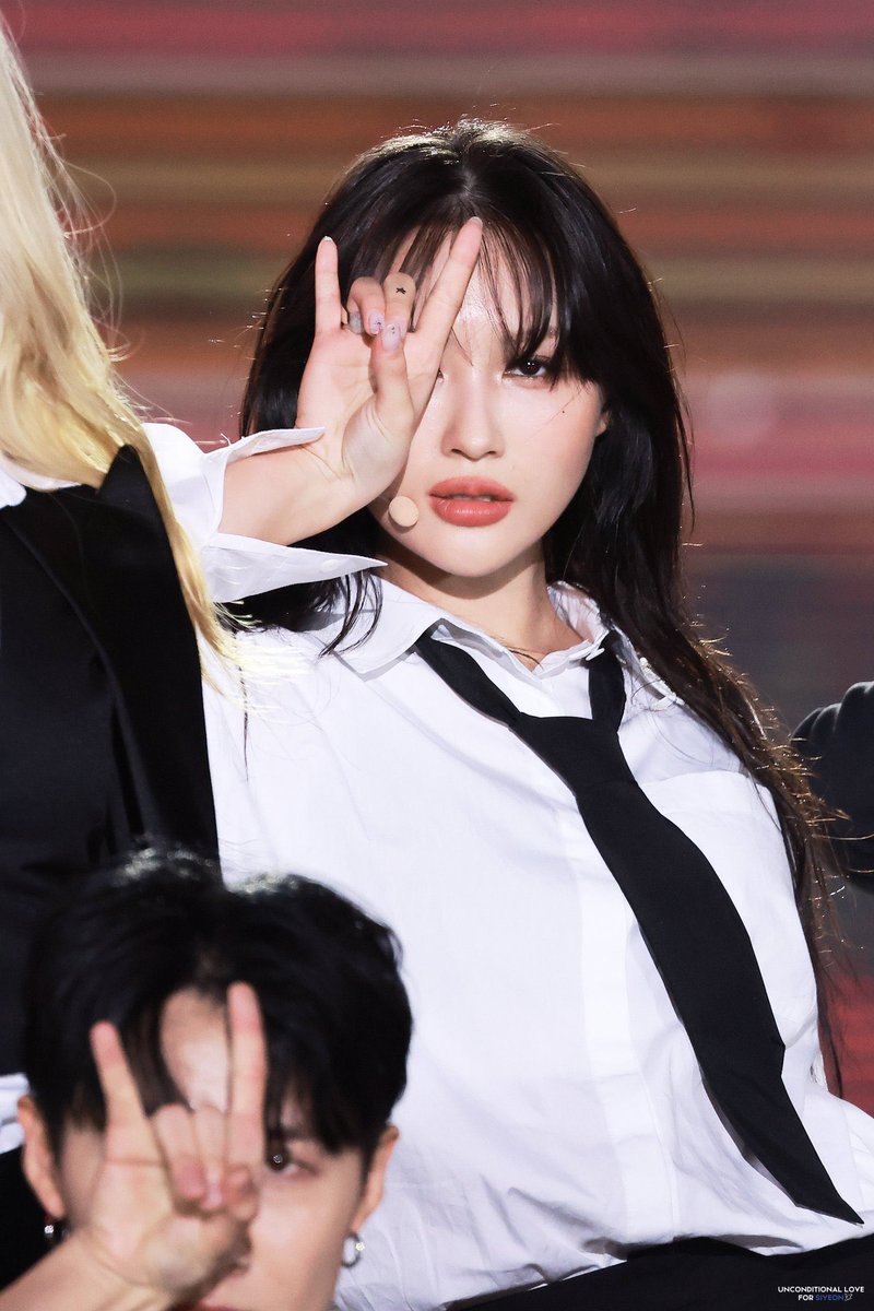 girlgroupspics's tweet photo. dreamcatcher ; siyeon
© unconditionalsy https://t.co/304njs0yKF