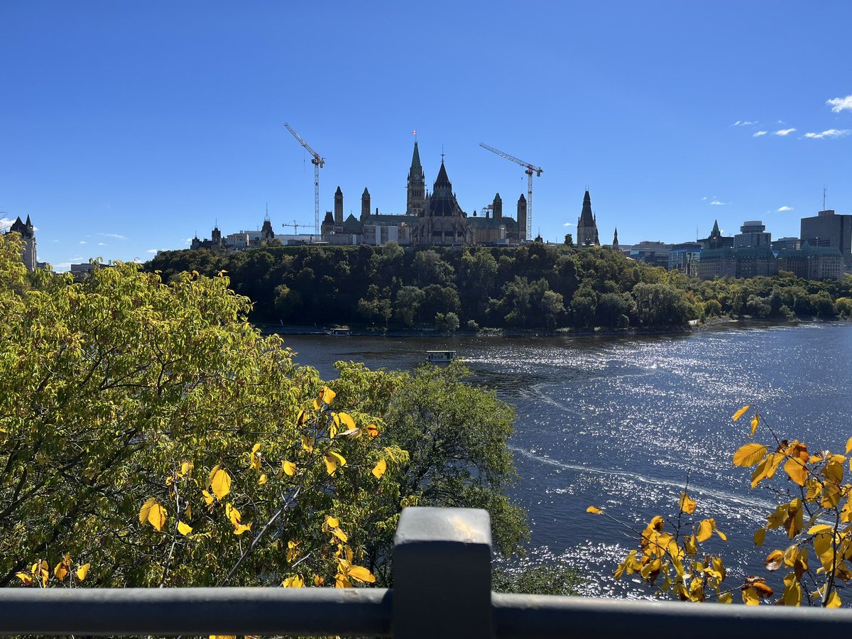 Sphie_Chan's tweet photo. Ottawa https://t.co/vv7Ic9rQUJ