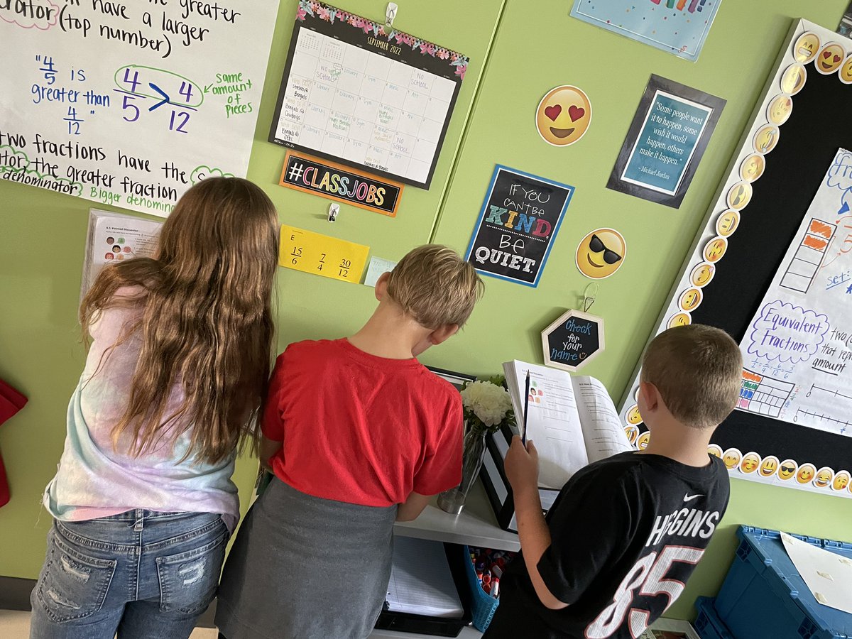 MsTabar_4th's tweet image. This week, 4th grade mathematicians @SummersideElem went on an Equivalent Fraction Gallery Walk! Students explained equivalence, created new fractions, &amp;amp; decided whether two fractions were equal. #WCLearns