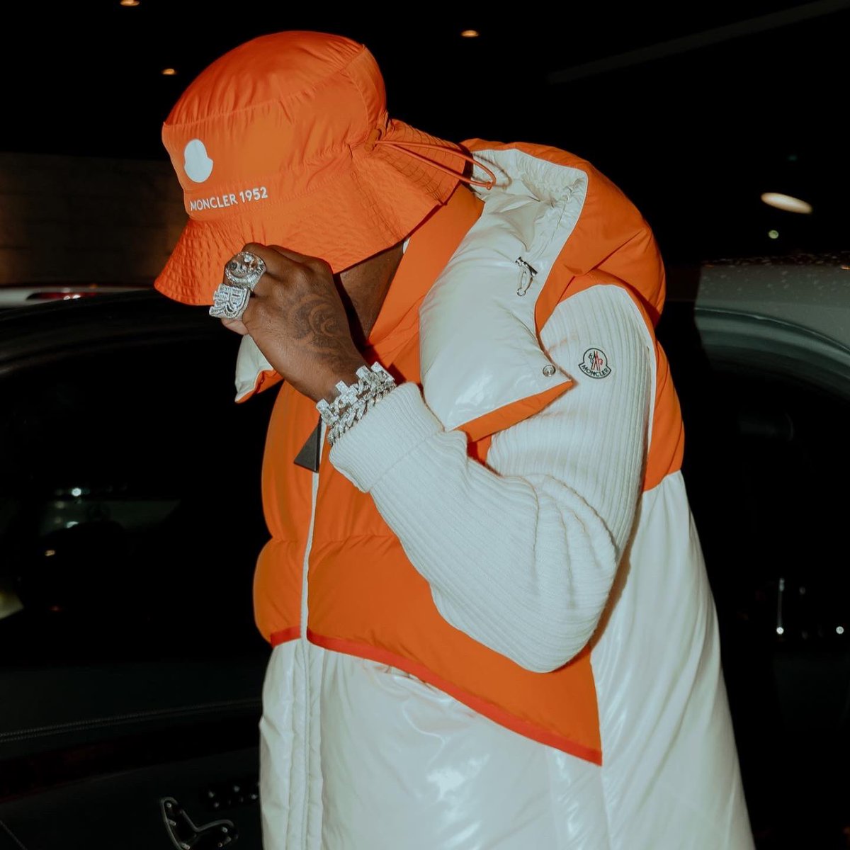 orange is the new blacc 🧡