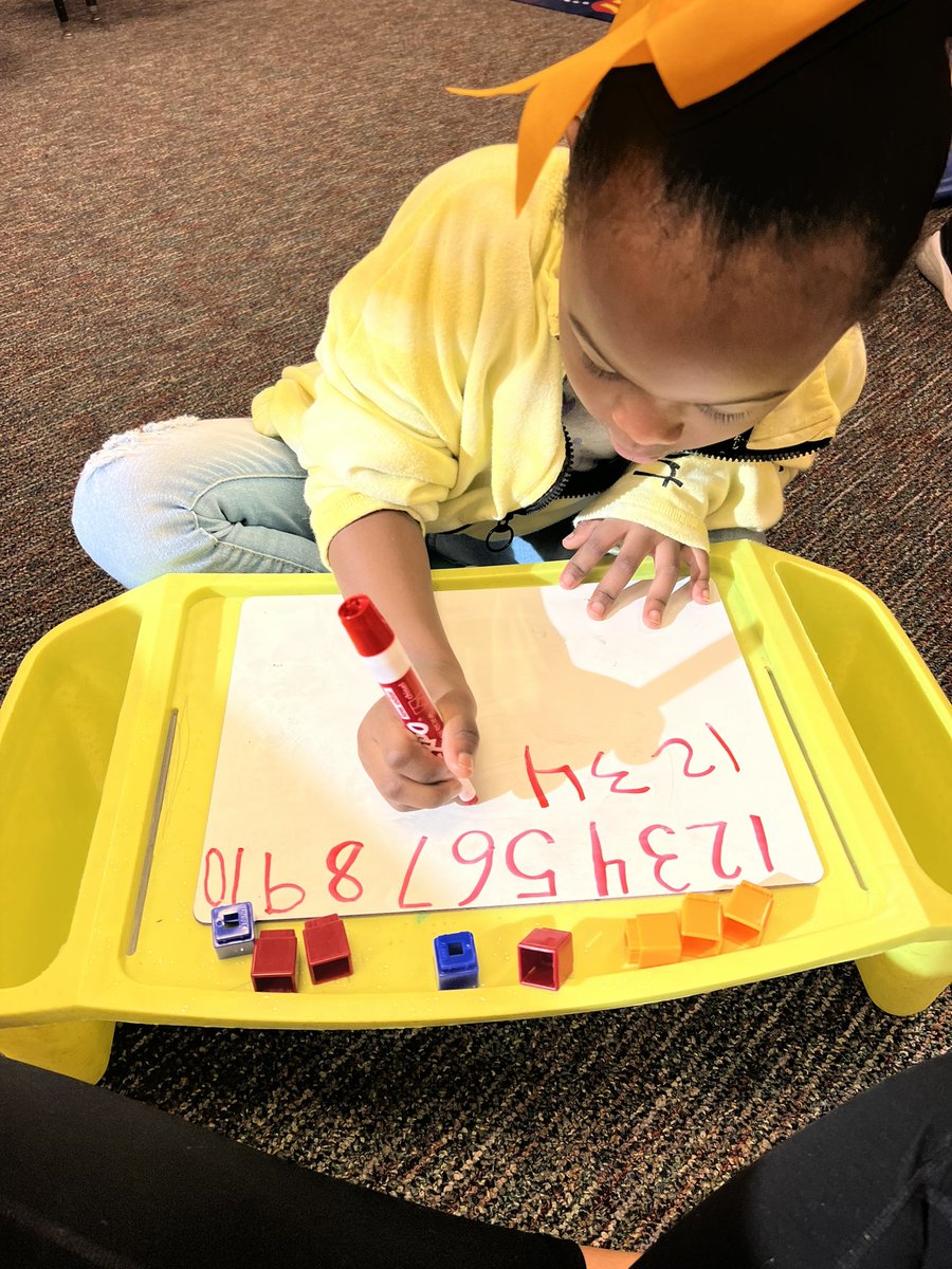 WalterFCPS's tweet photo. K mathematicians have been working hard to identify, represent, and write our numbers! #NFESDELTA #everystudenteveryday https://t.co/tI4xKCiAOO