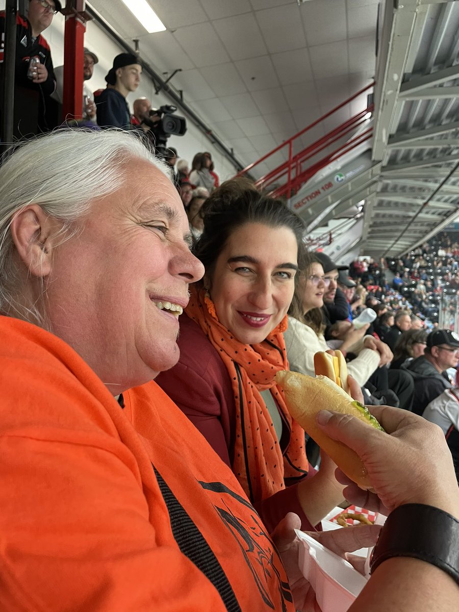 Nicole Paul on Twitter "RT ManonMasse_Qs Le Phoenix de Sherbrooke a