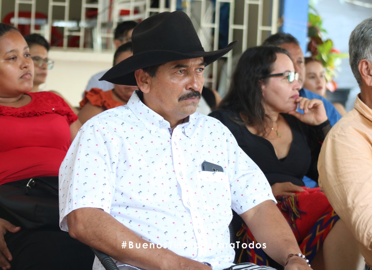 Alcaldiacabuyar's tweet photo. #EnImágenes | Graduación Diplomado de Innovación Empresarial. A los 36 graduados del municipio de Cabuyaro y Barranca de Upía, felicitaciones por este importante logro. #ImpulsaMeta https://t.co/saVqMykqce
