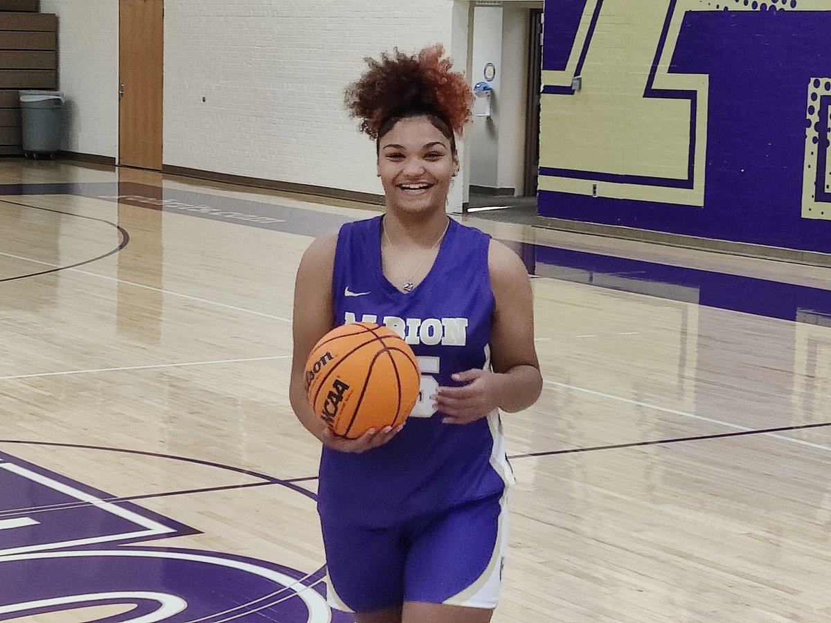 After a great visit I am extremely blessed to receive an offer to continue my athletic and academic career at Albion College!! Thank you <a href="/CoachdCarden/">Doreen Carden</a> and the womens basketball players for showing me around. 
<a href="/MIpremierbball/">Michigan Premier</a> 
<a href="/gowaverly/">Waverly Athletics</a> 
<a href="/Esco_2381/">Anjou</a> 
<a href="/gowaverly/">Waverly Athletics</a>