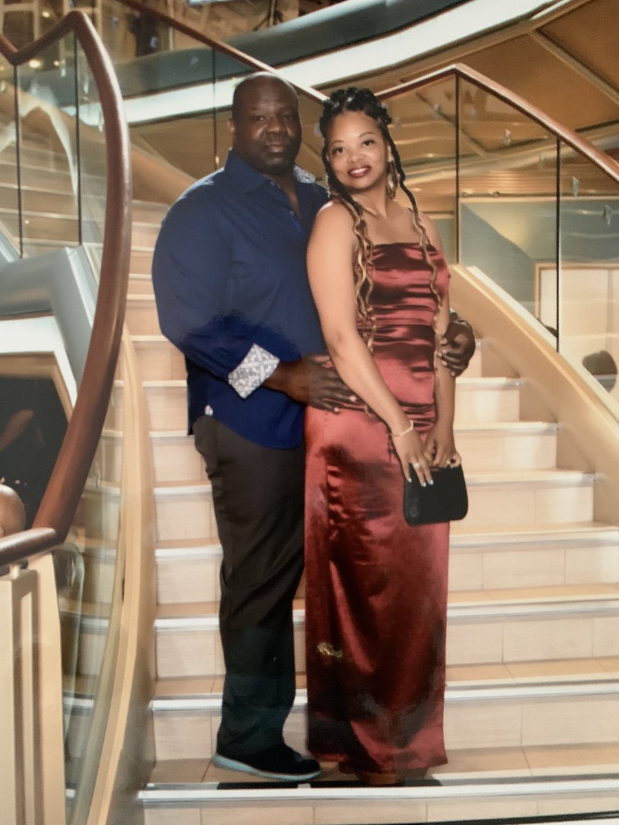 TenishaCollins4's tweet photo. I love him 💙💍
#29YearsStrong https://t.co/gsrdAKLkb1