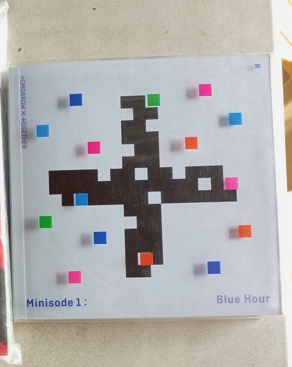 3J1HCART's tweet photo. wts lfb ph txt
⤷ minisode r unsealed album
 ₱60 + 15 pf + lsf
⤷ x for sensitive collector
⤷ ob, pb, cd, behind book, lyric book only
⤷ 8-8.5/10 ( RCBYT )

t. yeonjun soobin hueningkai hyuka taehyun beomgyu uns https://t.co/49draeV3Mm