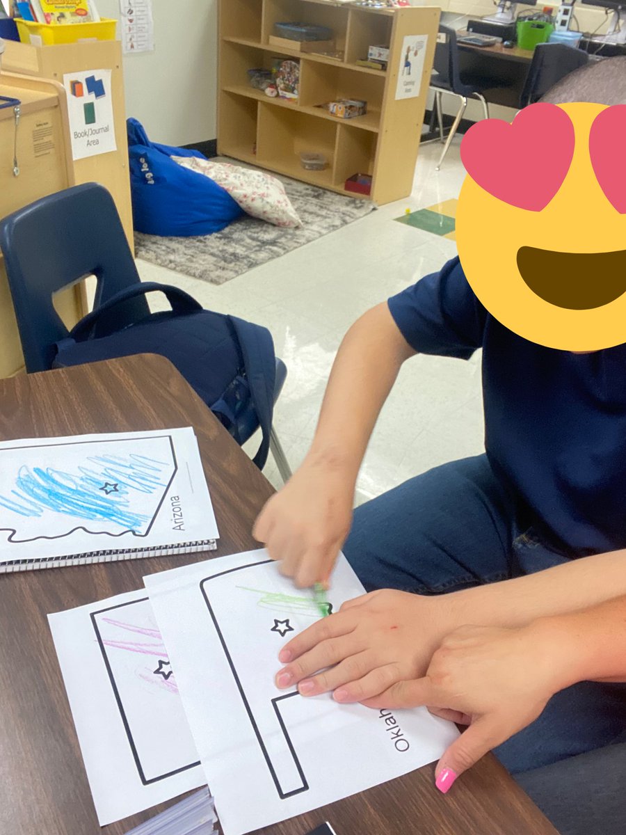 eileen_barboza's tweet photo. When I tell you I ❤️MY JOB, I MEAN IT! I will do whatever to help my students succeed! You want to work standing up? OK! You want me right next to you? OK! My students are doing amazing with the changes! #HUSKYPRIDE #ALEROCKS @NISDHolmes @NISDSpecialEd @NISDJuanC @Barrera_Holmes https://t.co/djqyRRvm12