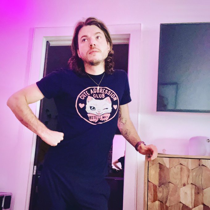 the club is always open https://t.co/fZQwaJzDHp<a href="/tag/bisexual"class="tags"><span>#bisexual</span></a><a href="/tag/nsfw"class="tags"><span>#nsfw</span></a><a href="/tag/damnthatwascold"class="tags"><span>#damnthatwascold</span></a>