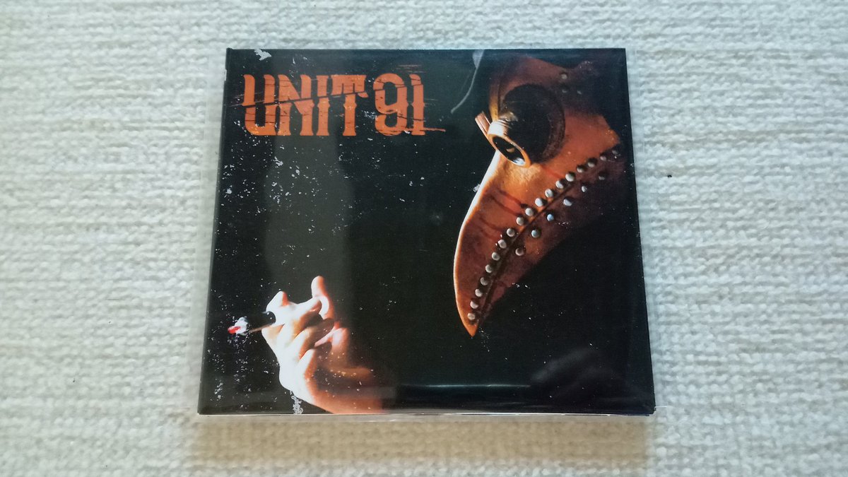 NEUTRAL_BASS's tweet photo. 【ディストロ】
UNIT91
1stアルバム
 
MUCT THE SAME COUNTERPUNCH
BREAK THE SILENCE
のメンバーからなるUSメロディックバンド

初音源
唯一作
レア盤

https://t.co/RXG18dgWxg https://t.co/G4CNu6l3az