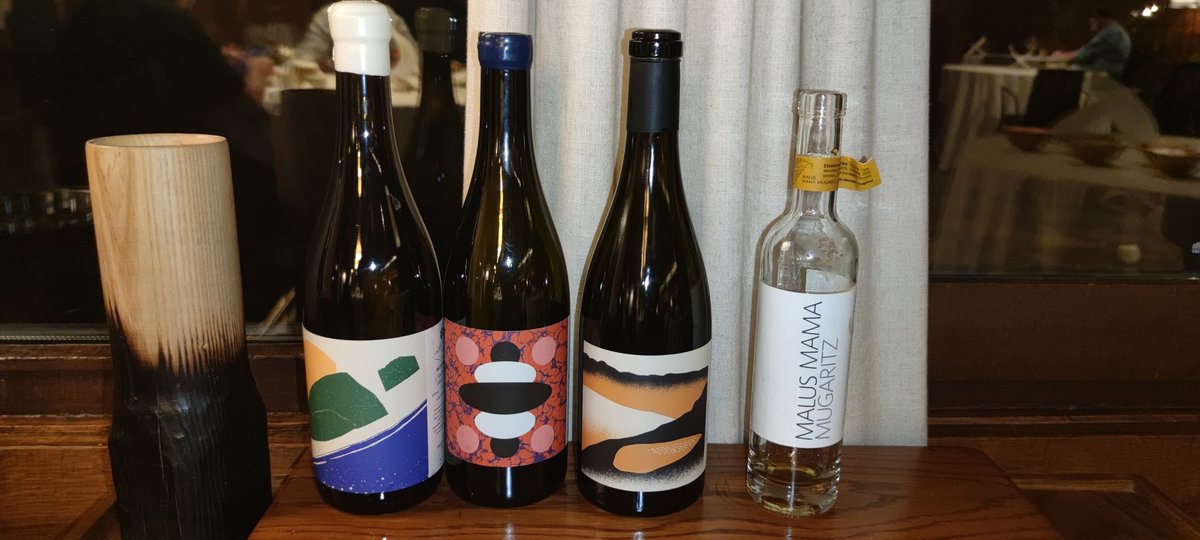 El Triclinium tweet media