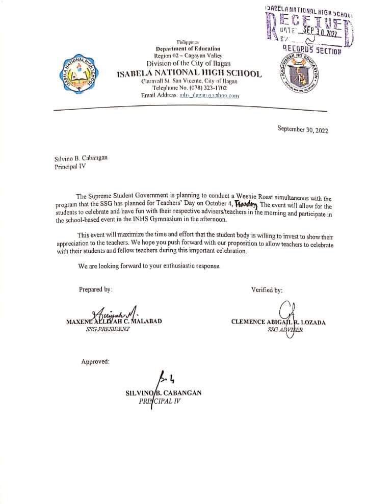 ssginhs's tweet photo. 𝐖𝐄𝐄𝐍𝐈𝐄 𝐑𝐎𝐀𝐒𝐓 𝟐𝟎𝟐𝟐:
Sigasig ng pagbabalik eskwela, Sa salo-salo'y maisasabuhay muli ang sigla!

🗣️ 𝗜𝗡𝗛𝗦𝗶𝗮𝗻𝘀, tara na’t mag-tuhog-tuhog at ihaw-ihaw sa Martes, Oktubre 4. Sa salo-salong ito bida ay ikaw! 

#INHSWeenieRoast2022
#SSGKabarkadaMo
#TuhogAtIhaw2022 https://t.co/B2HwOIKR0k