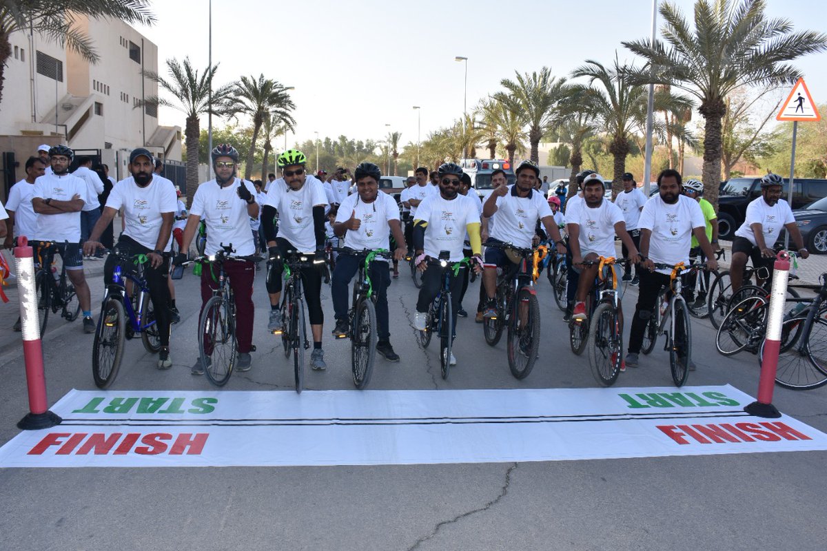 IndianEmbRiyadh's tweet photo. To celebrate Gandhi Jayanti, Embassy in partnership with @Saudi_cycling and @SaudiDQ organized a Cycle Rally in DQ. Cd'A Mr. M.R. Sajeev flagged off the rally. Cycle enthusiasts from different nationalities participated in the rally. (1/2) https://t.co/yOxmtbxKyb