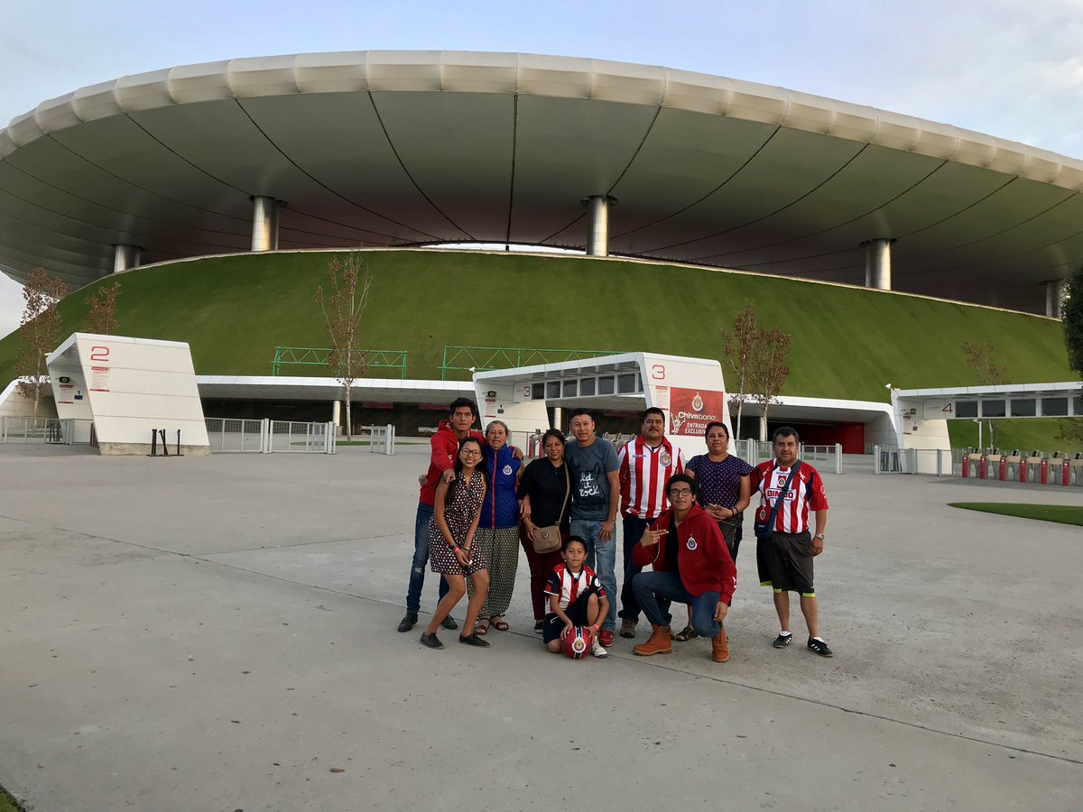 DIEGARA's tweet photo. @Chivas @calientesports #MasAccionMasDiversion y #EsPorChivas https://t.co/m7XNY2LvLq