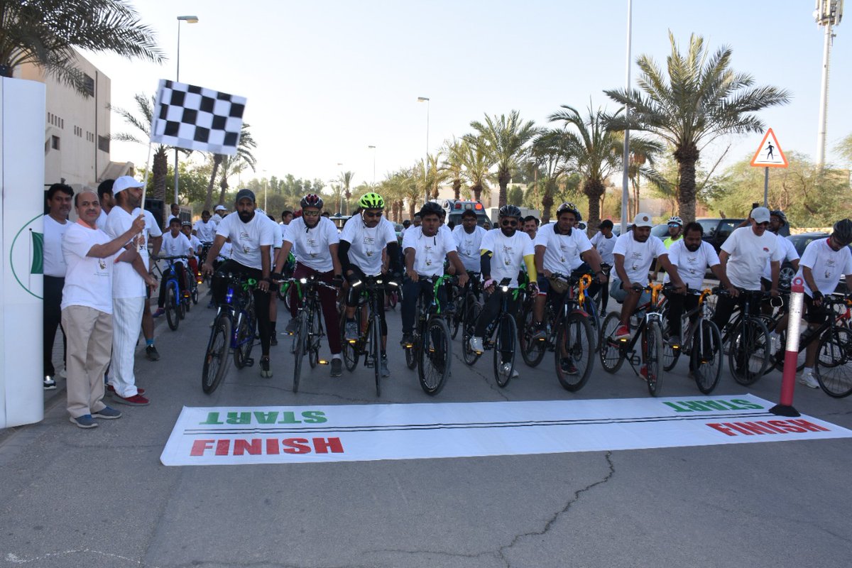 IndianEmbRiyadh's tweet photo. To celebrate Gandhi Jayanti, Embassy in partnership with @Saudi_cycling and @SaudiDQ organized a Cycle Rally in DQ. Cd'A Mr. M.R. Sajeev flagged off the rally. Cycle enthusiasts from different nationalities participated in the rally. (1/2) https://t.co/yOxmtbxKyb
