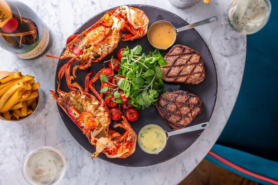 BrownsBHam's tweet photo. Enjoy our Premium Steaks and Lobster specials every Thursday - Saturday 🦞. Visit us at the Bullring #bullring #bullringandgrandcentral #bullringbirmingham #birminghamresturants https://t.co/aEJPOlkgB3