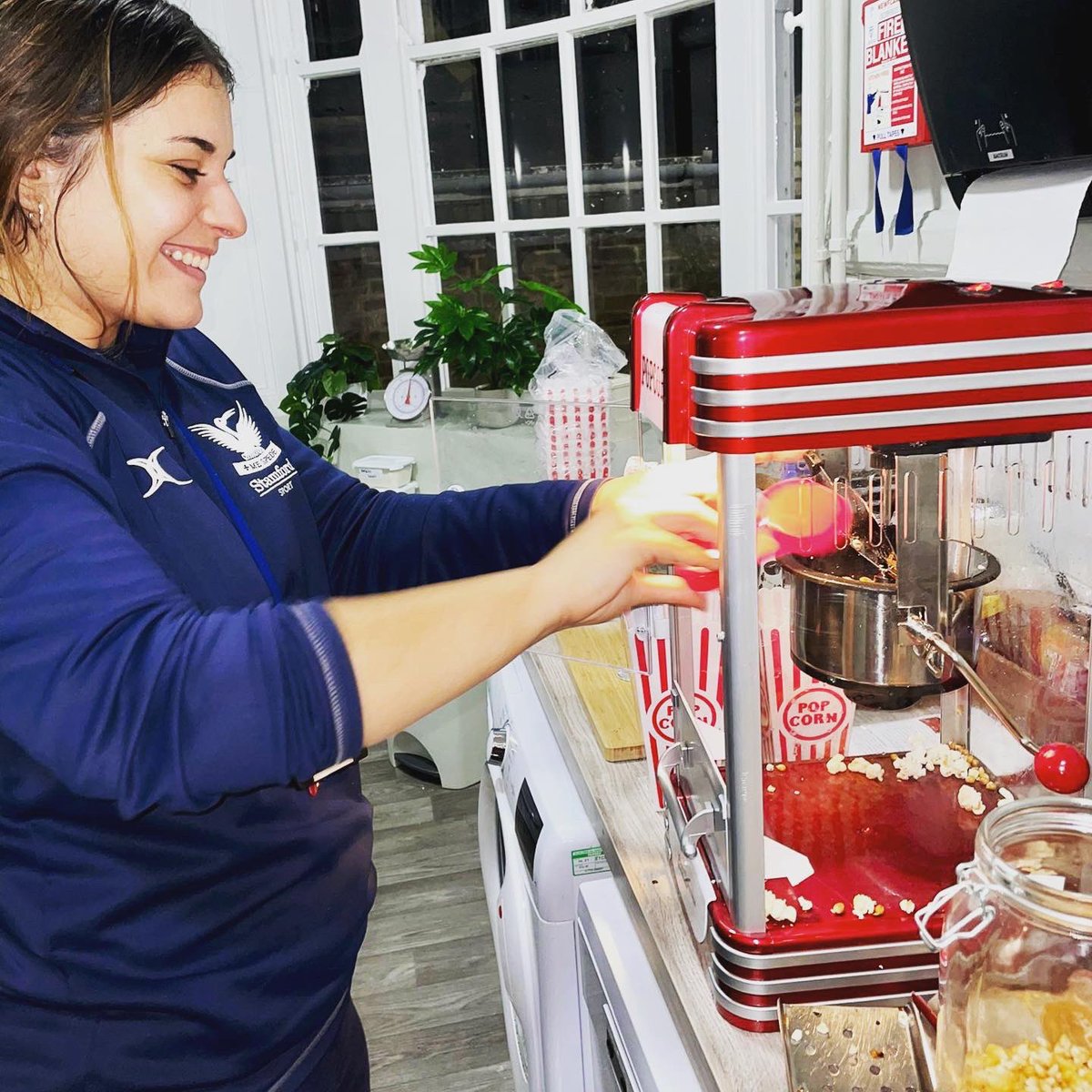 WellandBoarding's tweet photo. Styling out Friday night MOVIE NIGHT at the Welland popcorn bar! #wellandhouse #movienight #boardingfamily #stamfordhighschool https://t.co/3ylvNNewNk